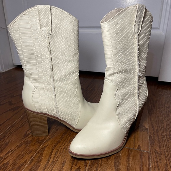 MIA Cream Heeled Boots - Picture 1 of 7